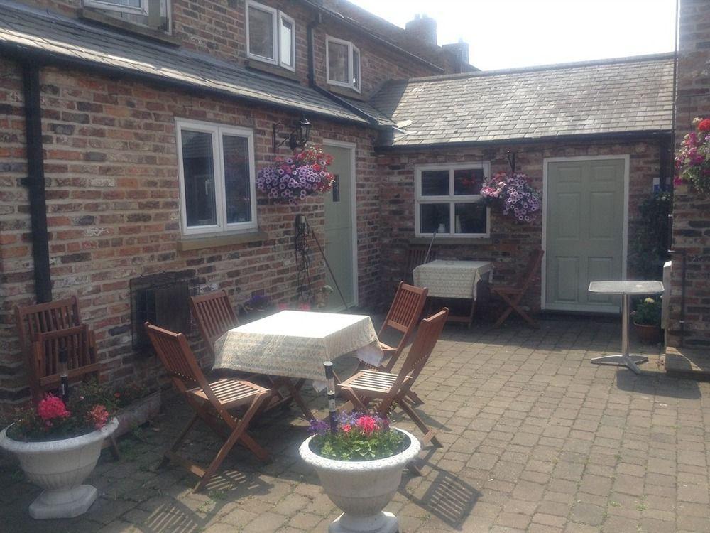 Orillia House B&B & Holiday Cottages Stockton-on-the-Forest エクステリア 写真